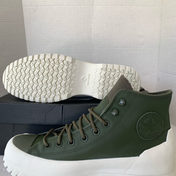 Converse Chuck Taylor All Star Lugged 2.0 Winter Sz 9.5 Men’s - Picture 7 of 7